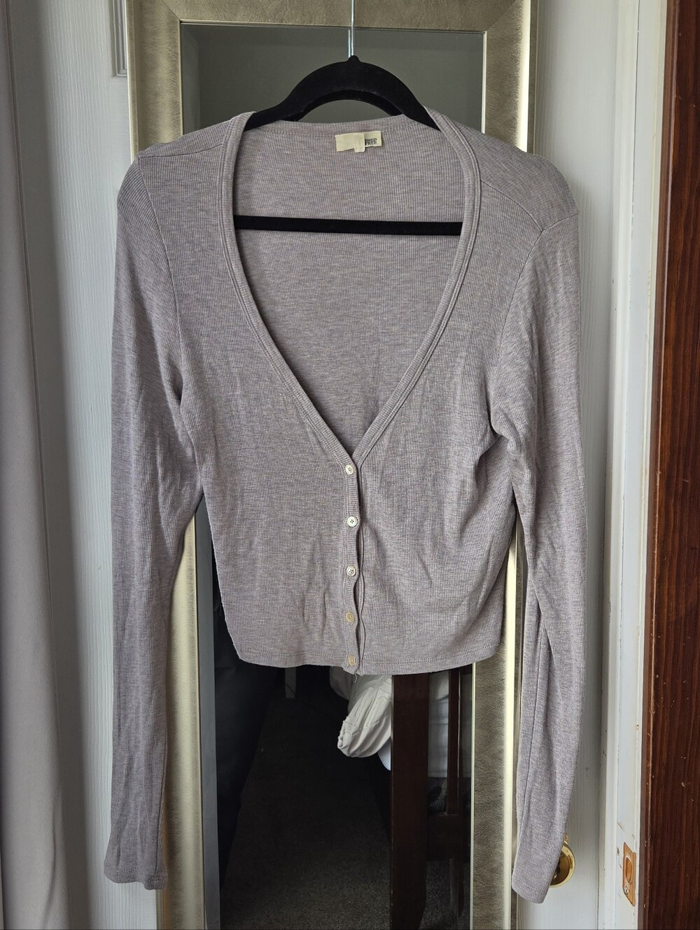 Wilfred Light Lavender V-Neck Button Cardigan
